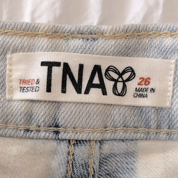 TNA Faded Wash Distressed Jean Shorts - Picture 3 of 6